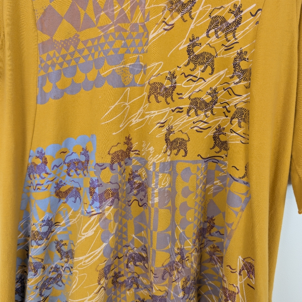 Blue Fish Block Print Half Sleeve V-neck Dress - Picture 3 of 10